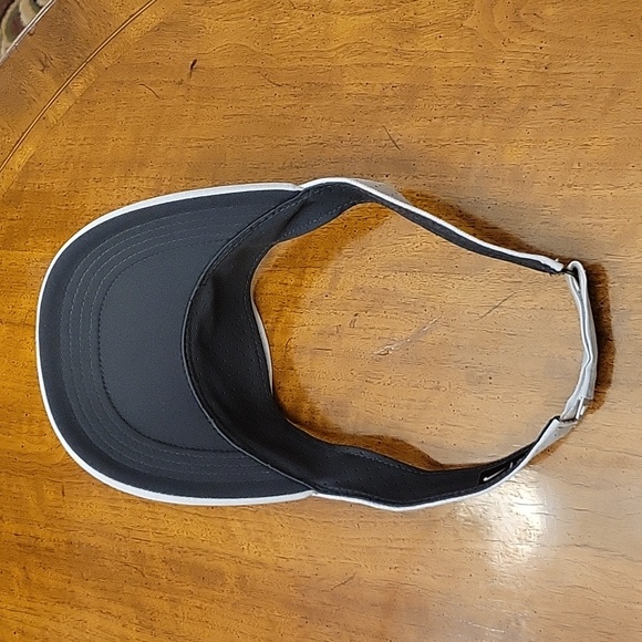 Nike Dri Fit Visor - Picture 5 of 5